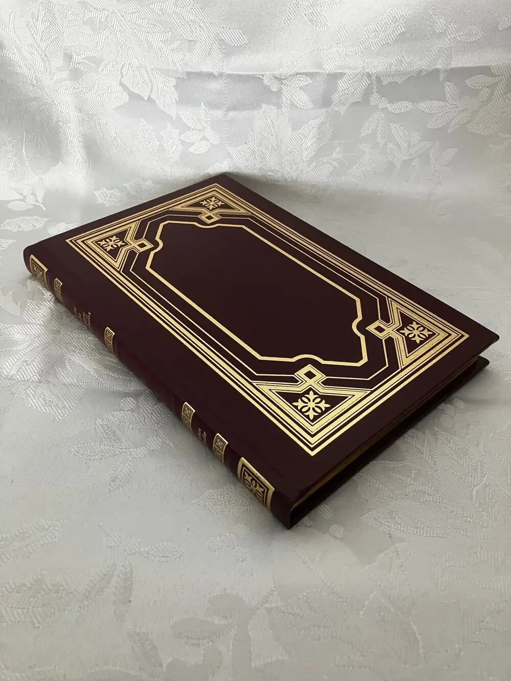 1985 Robert Schuller Be Happy Attitudes Bonded Leather Gold Gilt Christian Book